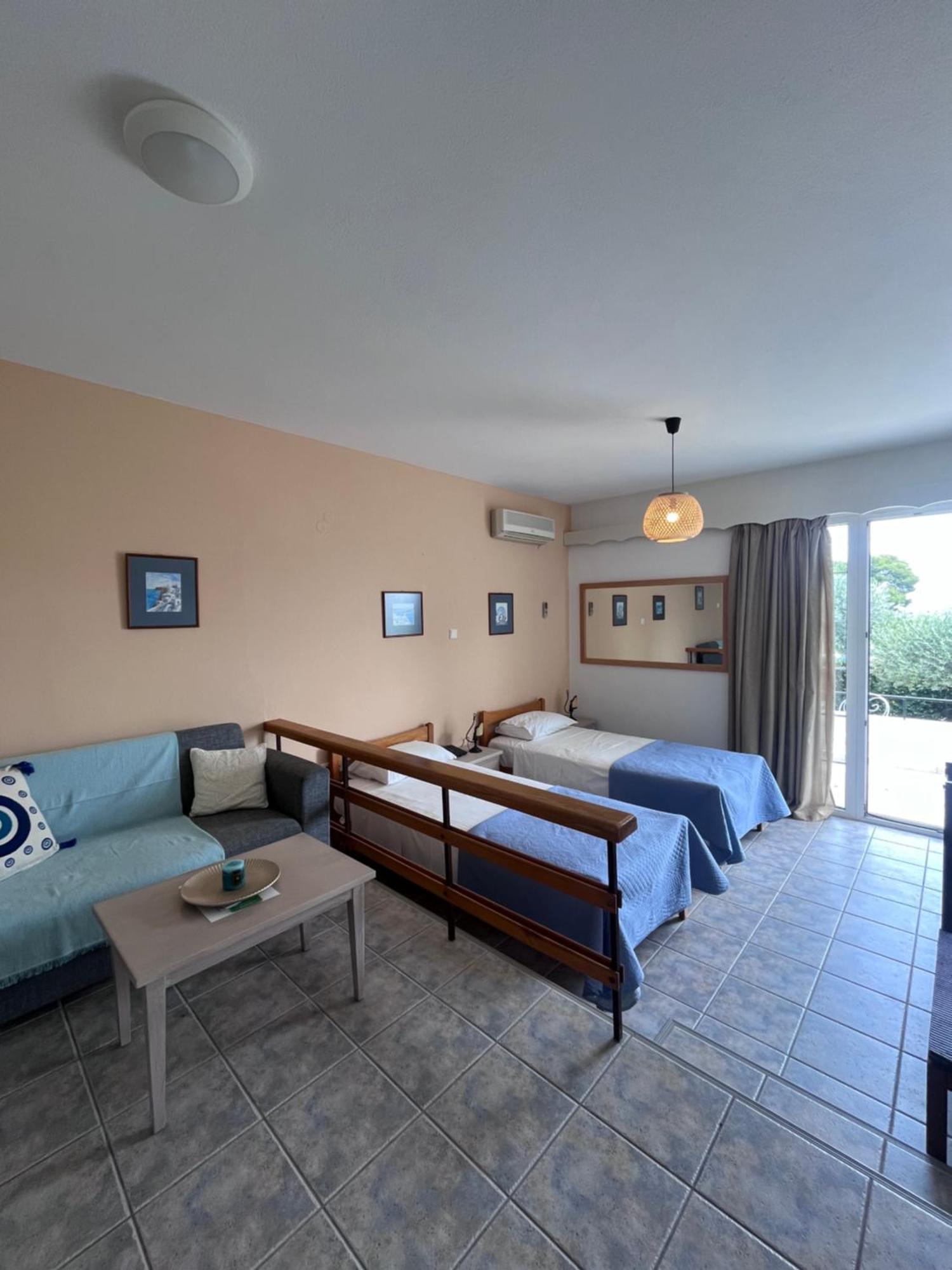 Hotel Elena Alinda  Esterno foto