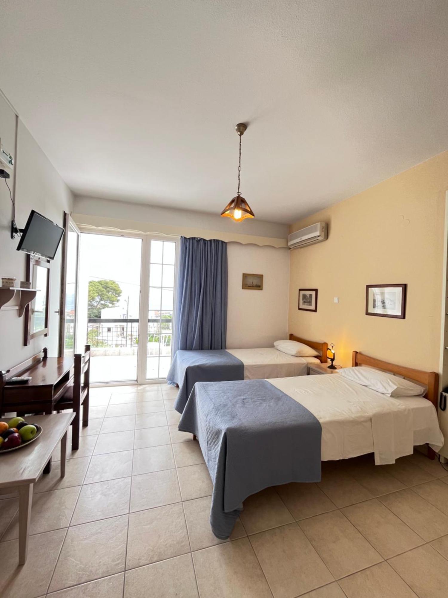 Hotel Elena Alinda  Esterno foto