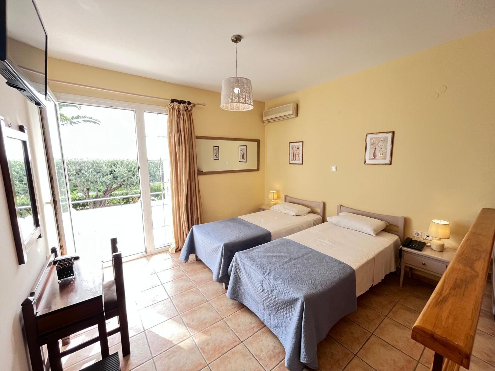 Hotel Elena Alinda  Esterno foto
